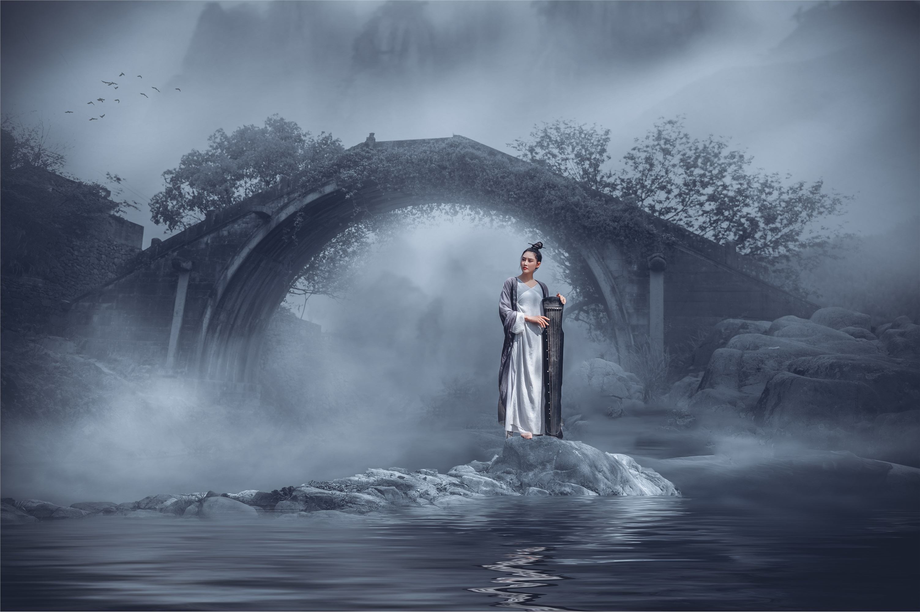 YITUYU艺图语 2021.08.06 水清酿酒，墨浅弄云 敏敏